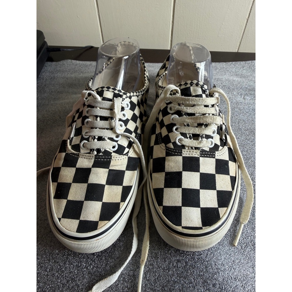 Vans Sneaker Men's Size 10 Authentic Black White Checkerboard Canvas Skate